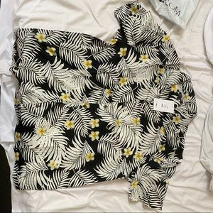 Floral Button Up Black/White (XL)